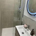 Amsterdam 33, Private Garden شقة *